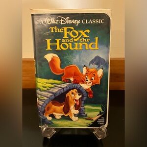 Disney VHS Tapes - Loyal Companion Bundle